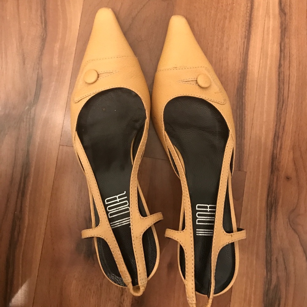 Tan leather pointy toe heeled slingbacks